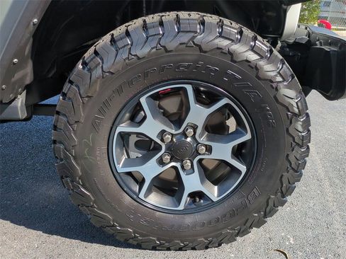 Used 2021 Jeep Wrangler Unlimited Rubicon image 11