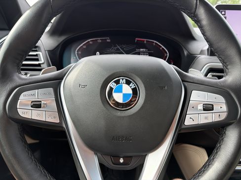 Certified 2025 BMW X4 xDrive30i w/ Premium Package AWD/4WD image 13