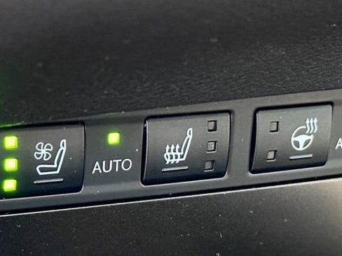 Used 2023 Lexus ES 250 w/ Premium Package AWD/4WD image 35
