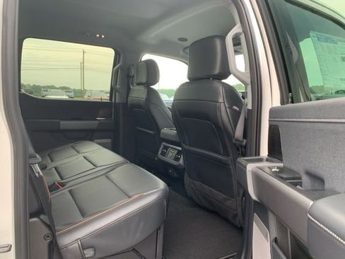 New 2025 Ford F350 Lariat w/ Lariat Ultimate Package AWD/4WD image 17