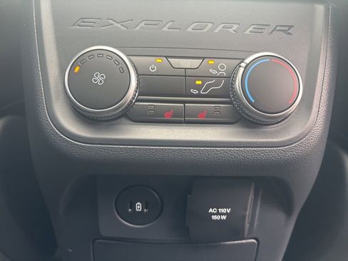 New 2026 Ford Explorer Tremor w/ Tremor Ultimate Package AWD/4WD image 16