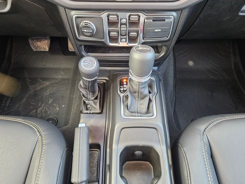 New 2026 Jeep Gladiator Sport image 11