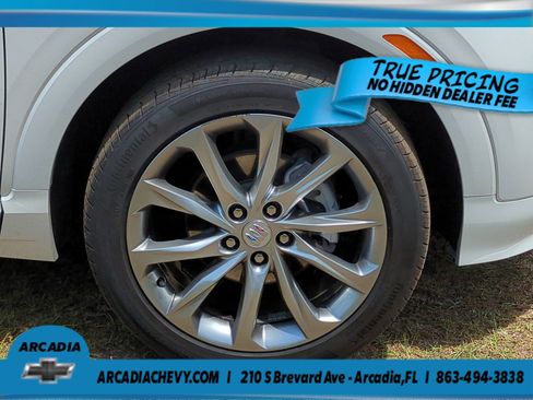 Used 2024 Buick Encore GX Avenir w/ Avenir Technology Package AWD/4WD image 11