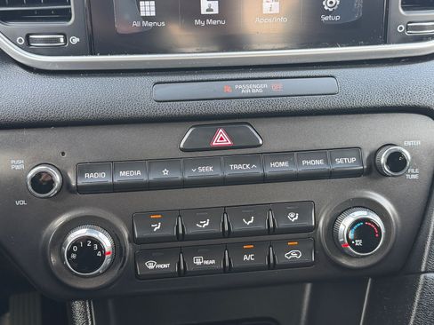 Used 2021 Kia Sportage LX FWD image 19