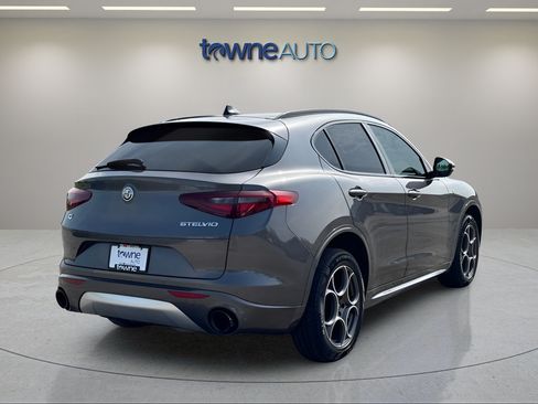 Used 2023 Alfa Romeo Stelvio Ti w/ Active Assist Plus Package AWD/4WD image 5