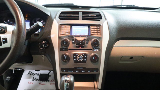 Used 2014 Ford Explorer XLT AWD/4WD image 13