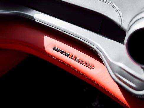 Used 2019 Ferrari GTC4Lusso image 42