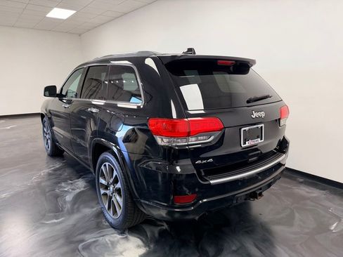 Used 2017 Jeep Grand Cherokee Overland w/ Jeep Active Safety Group AWD/4WD image 21