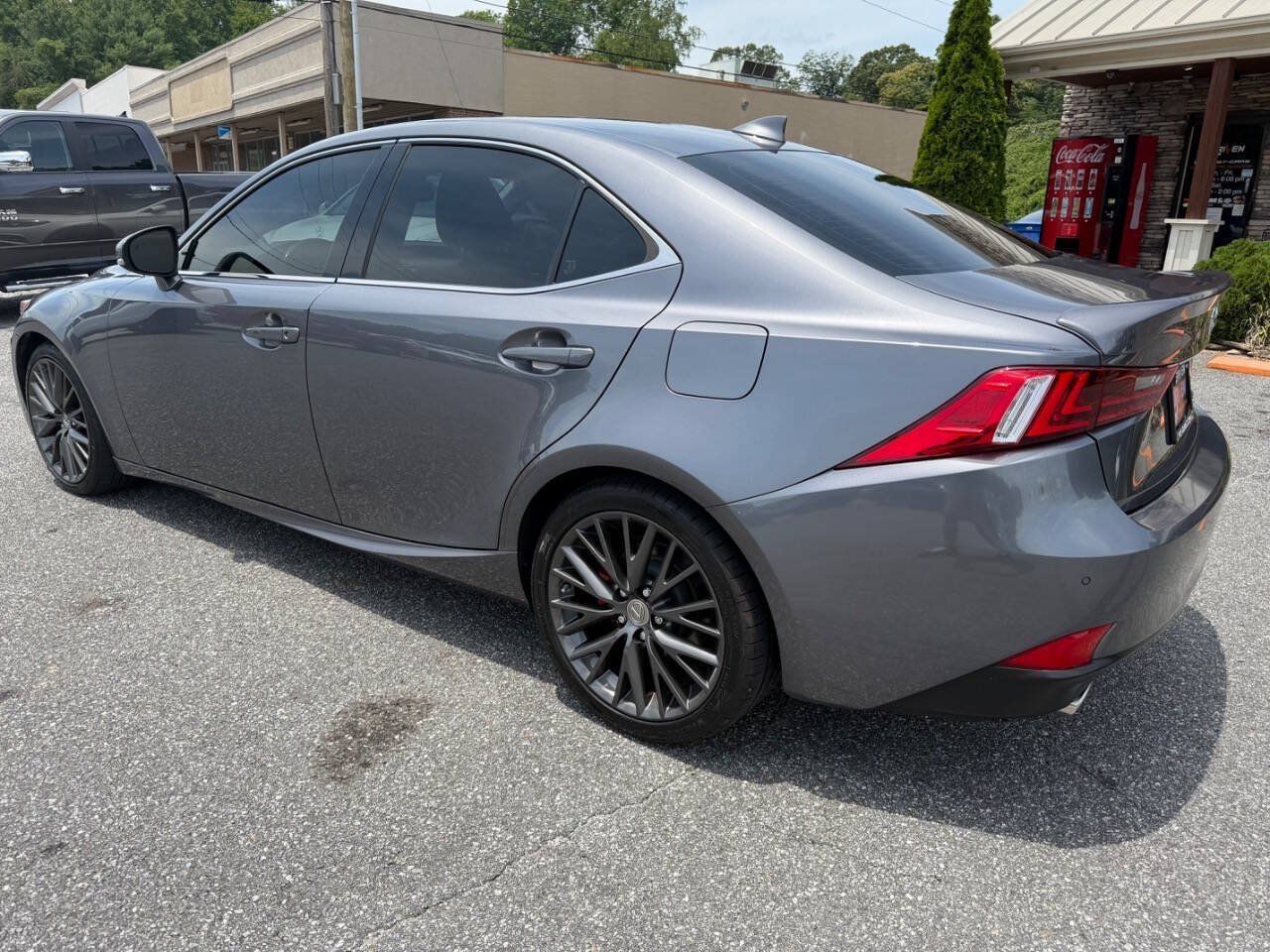 Used 2015 Lexus IS 250 w/ Navigation System Package RWD image 8