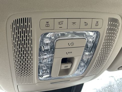 Certified 2021 Mercedes-Benz GLS 450 4MATIC image 39