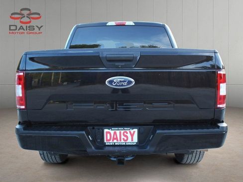 Used 2018 Ford F150 XL w/ Equipment Group 101A Mid RWD image 6