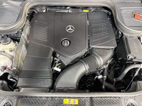 Used 2025 Mercedes-Benz GLE 350 4MATIC image 39