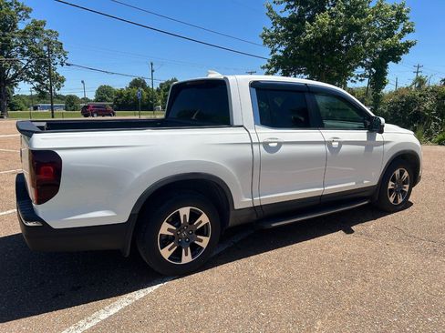 Used 2018 Honda Ridgeline RTL-T image 5