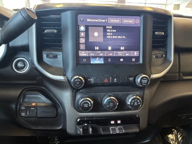 Used 2024 RAM 2500 Big Horn AWD/4WD image 25
