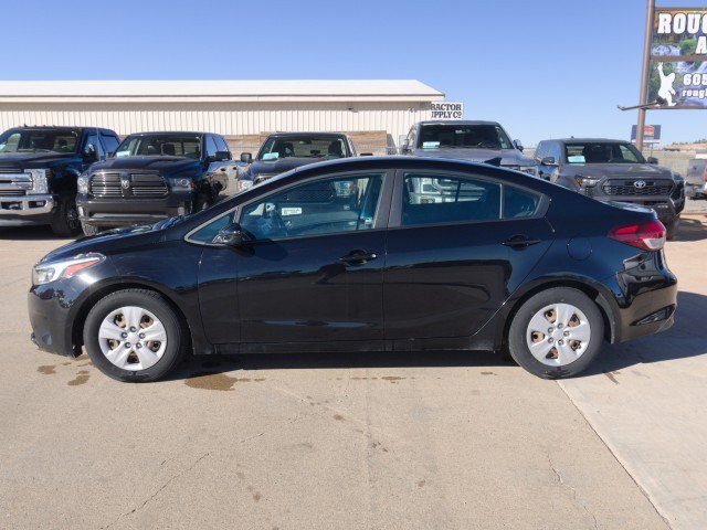 Used 2018 Kia Forte LX FWD image 3