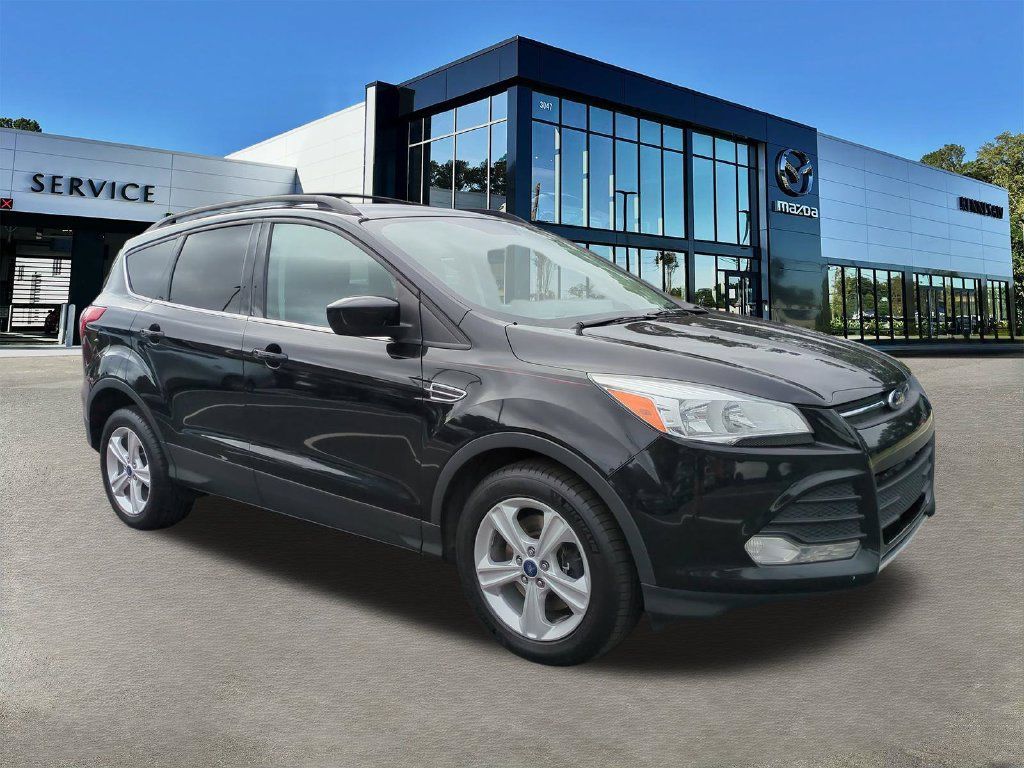 Used 2013 Ford Escape SE AWD/4WD image 2