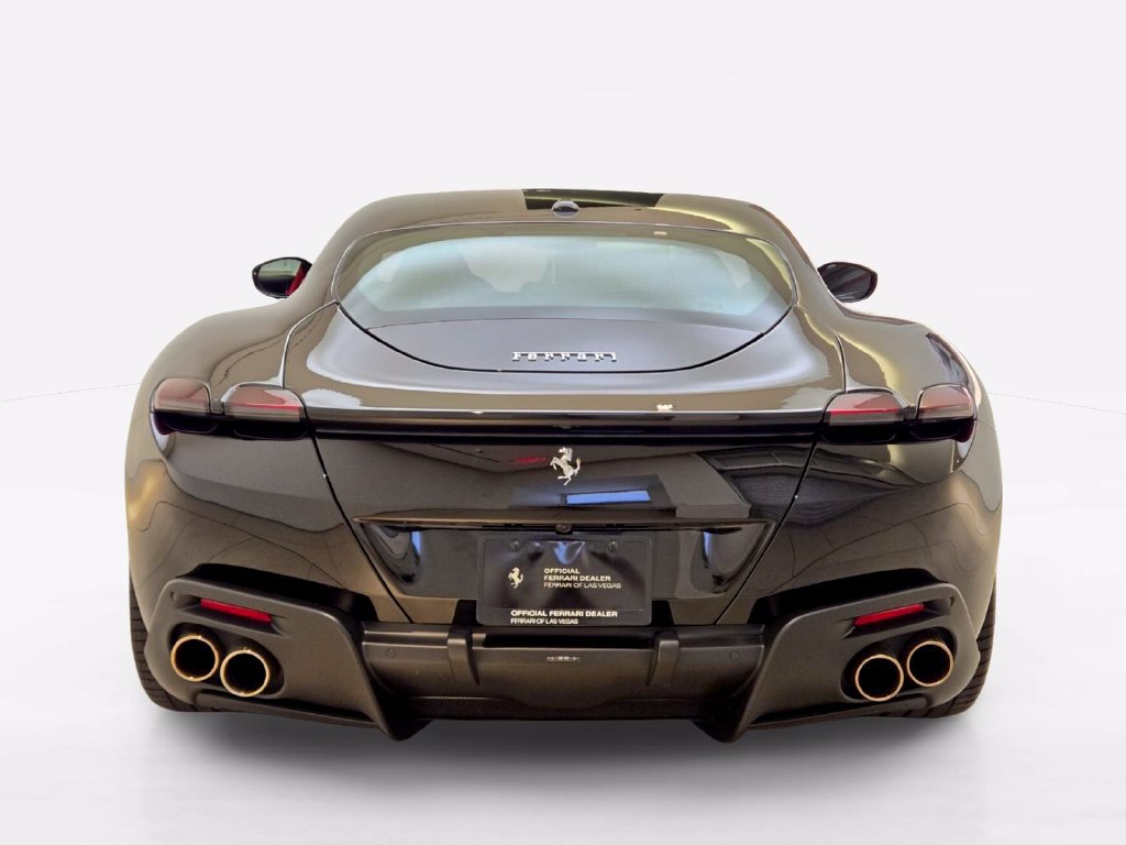 Used 2024 Ferrari Roma RWD image 10