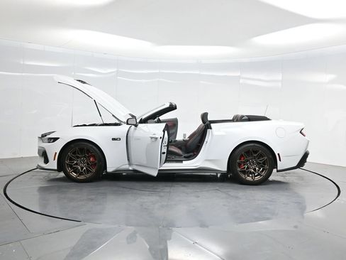 Used 2024 Ford Mustang GT Premium w/ GT Performance Package RWD image 39