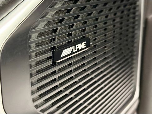 Used 2024 Jeep Wagoneer Series II image 19