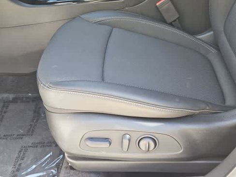 Used 2023 Buick Encore GX Select w/ Safety Package II FWD image 22