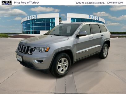 Used 2017 Jeep Grand Cherokee Laredo