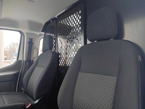 Used 2023 Ford Transit 250 Low Roof AWD w/ Exterior Upgrade Package image 12