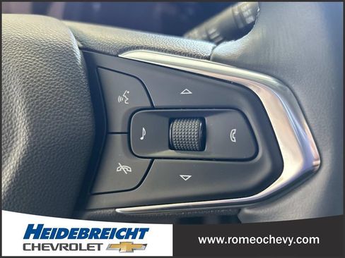 Used 2025 Chevrolet Trax ACTIV w/ Driver Confidence Package FWD image 20