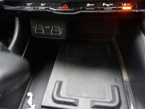 Used 2021 Dodge Durango R/T w/ Technology Group image 15