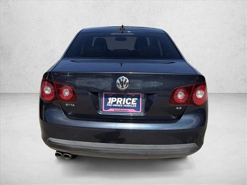 Used 2009 Volkswagen Jetta SE FWD image 6