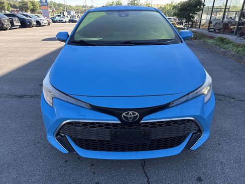 Used 2020 Toyota Corolla XSE FWD image 2