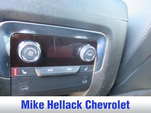 Used 2026 Chevrolet Tahoe Premier AWD/4WD image 17