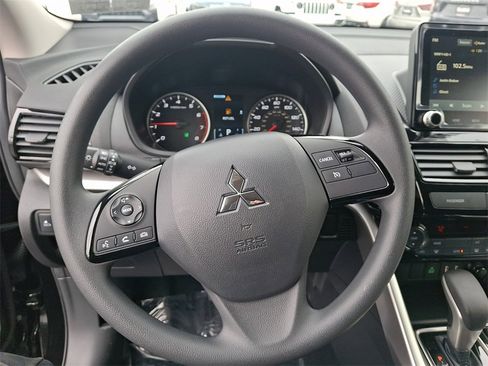 New 2026 Mitsubishi Eclipse Cross LE image 11