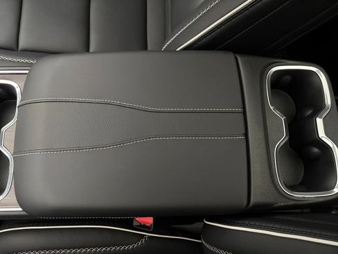 New 2026 GMC Acadia Denali w/ Super Cruise Package image 33