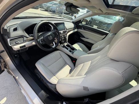 Used 2018 Honda Accord EX-L image 8