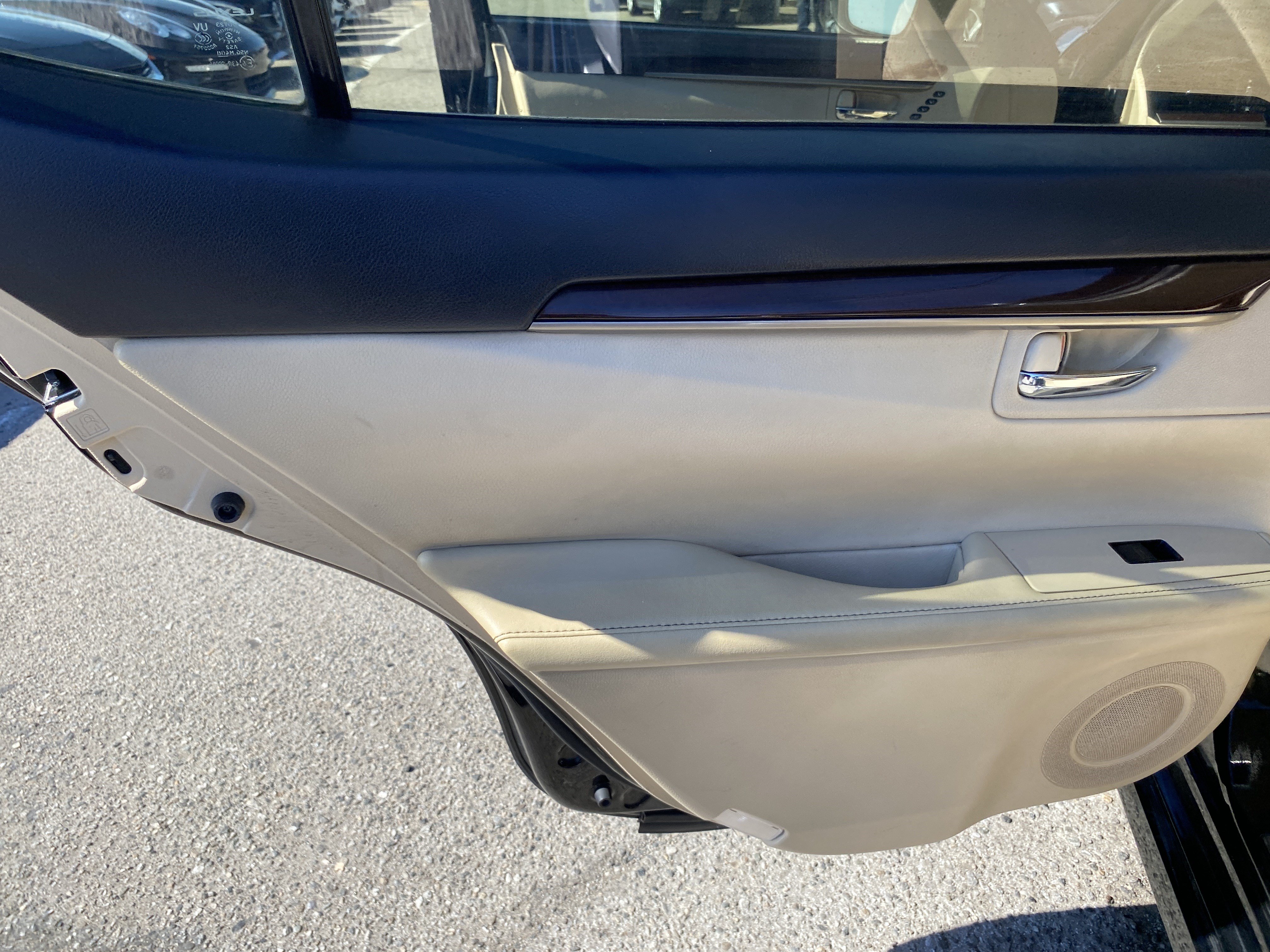 Used 2013 Lexus ES 350 w/ Premium Pkg FWD image 15