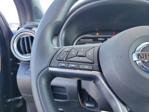 Used 2019 Nissan Kicks SV image 23