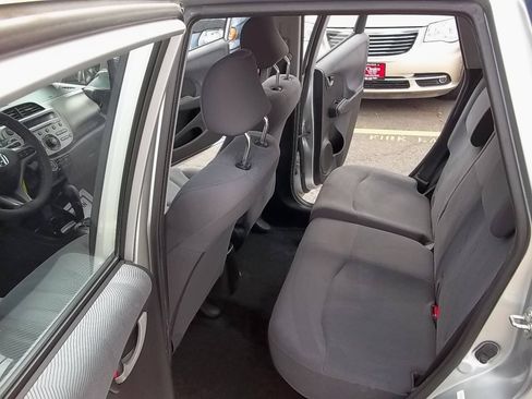 Used 2011 Honda Fit image 8