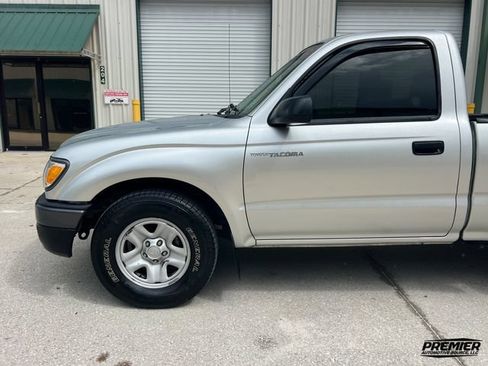 Used 2004 Toyota Tacoma 2WD Regular Cab w/ Enhancement Pkg image 26