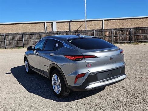 New 2026 Buick Envista Preferred image 3