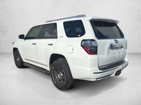 Used 2017 Toyota 4Runner Limited image 7