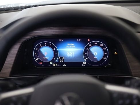 New 2026 Volkswagen Atlas SEL Premium R-Line AWD/4WD image 15