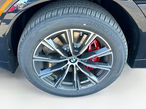 New 2026 BMW X6 xDrive40i image 26