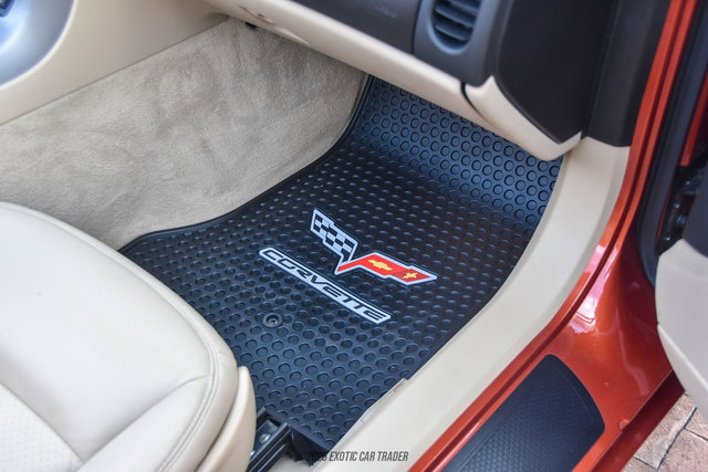 Used 2006 Chevrolet Corvette Coupe w/ Preferred Equipment Group RWD image 44