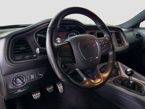 Used 2023 Dodge Challenger R/T w/ Plus Package image 9