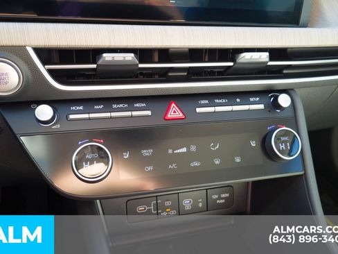 Certified 2025 Hyundai Sonata SEL FWD image 24