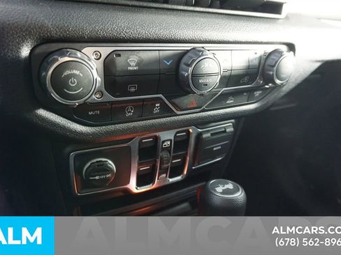 Used 2025 Jeep Wrangler Unlimited Sport AWD/4WD image 41