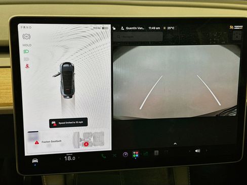 Used 2023 Tesla Model Y Long Range AWD/4WD image 22