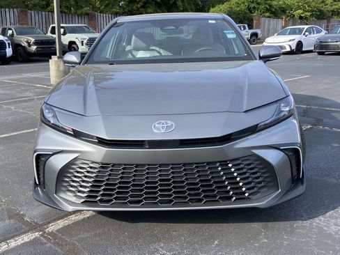 New 2026 Toyota Camry SE image 8