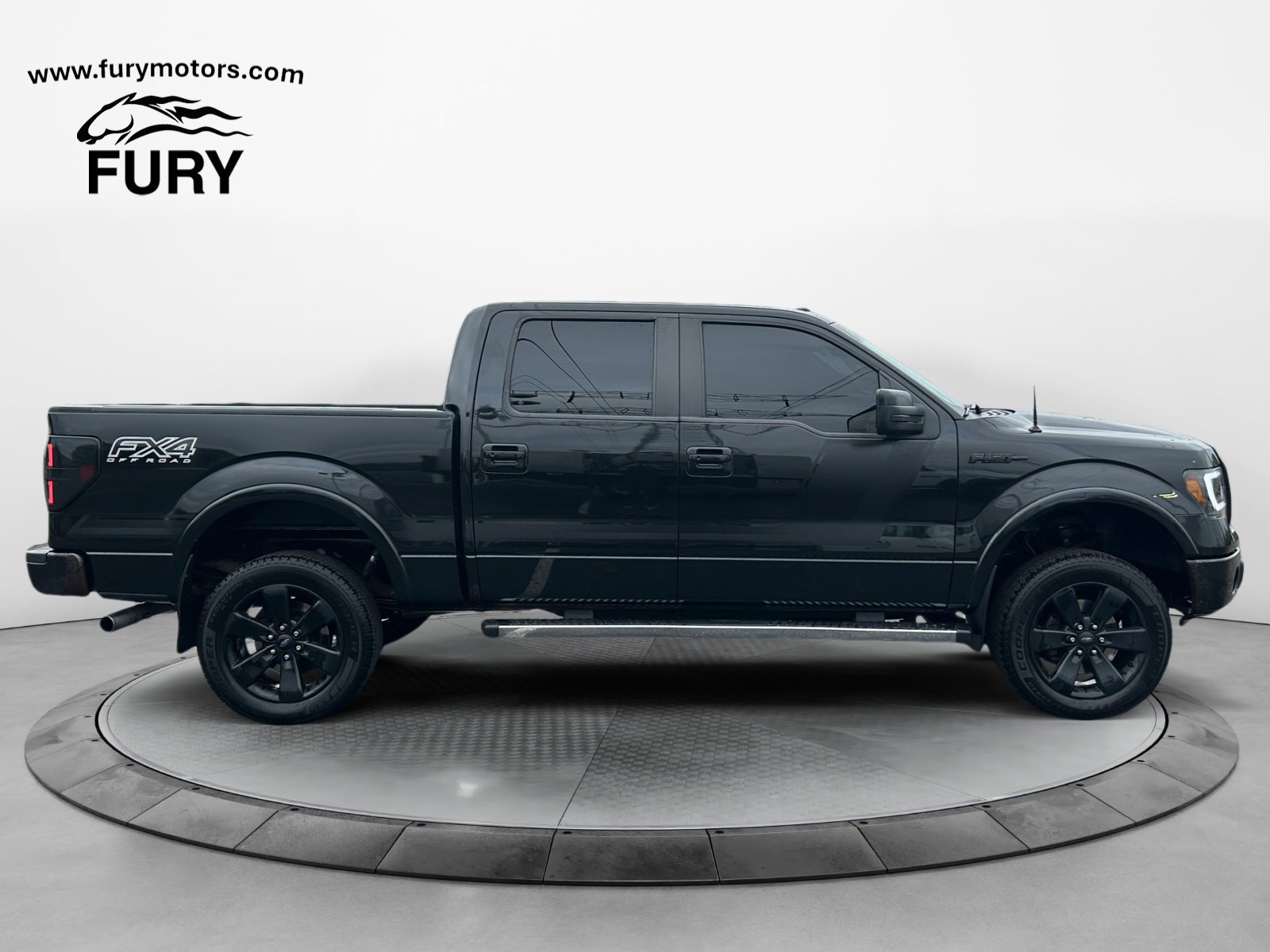 Used 2014 Ford F150 FX4 w/ Equipment Group 402A Luxury AWD/4WD image 3