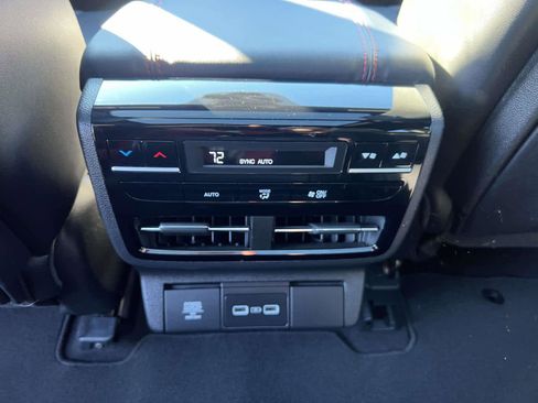 Used 2023 Acura MDX A-Spec image 18